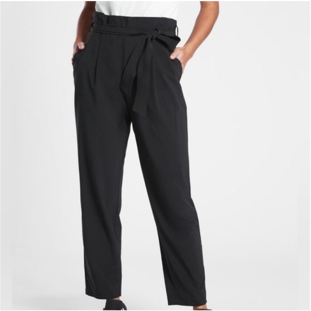 Athleta Skyline II Pants Black Belted Paperbag High Rise Attached Belt 14